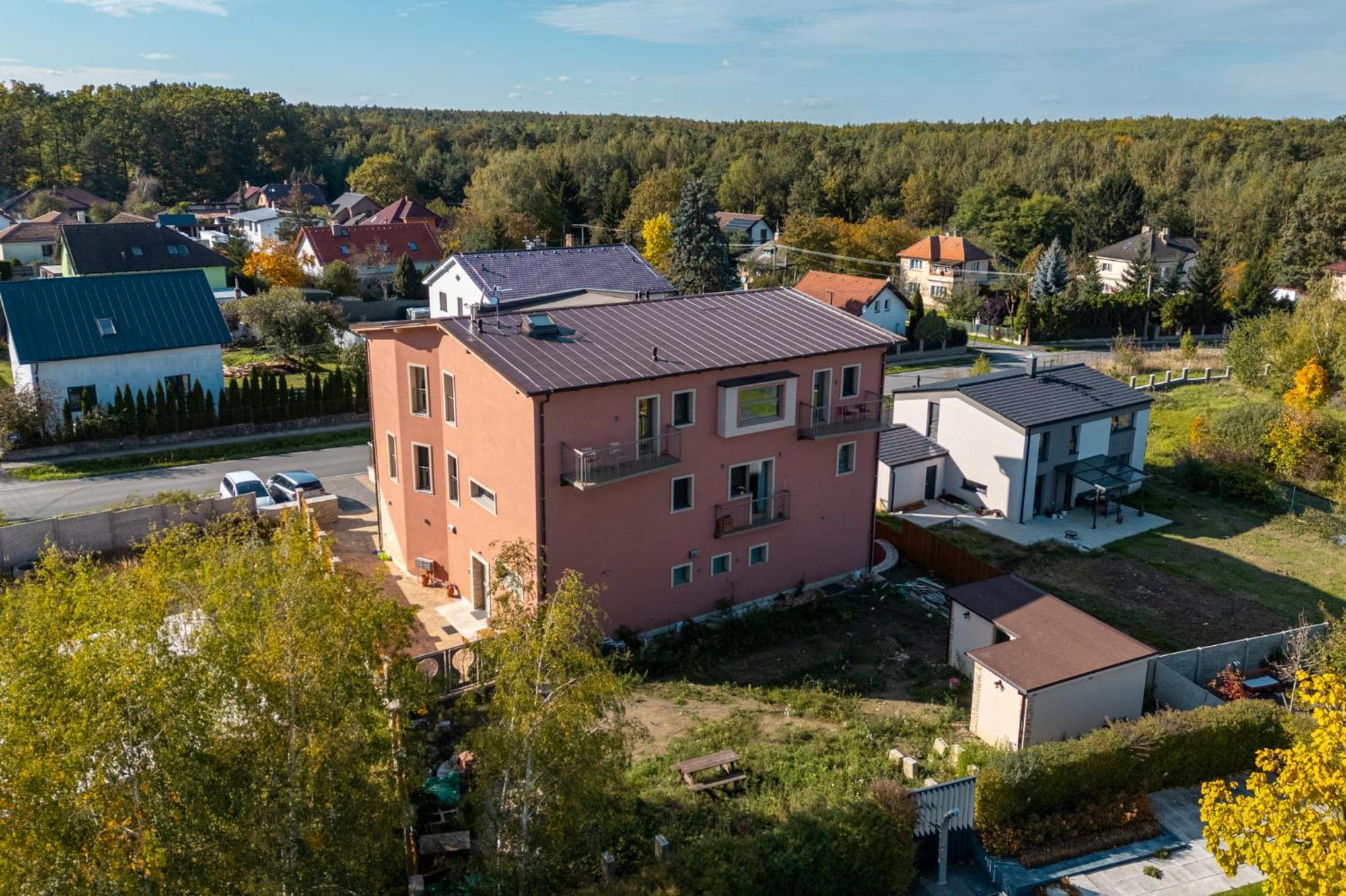 Laskara Garden Apartment By Prague Forest Nové Jirny Eksteriør bilde